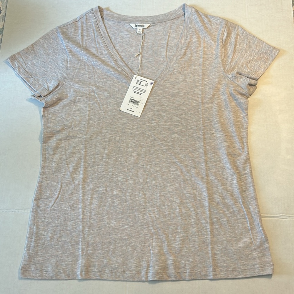 Splendid Medium Top Botanical Dyed V-Neck Short Sleeve Tee 100% cotton NWT - Picture 2 of 10